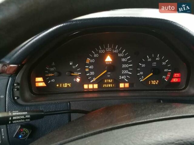 Білий Мерседес Е-Клас, об'ємом двигуна 2.3 л та пробігом 252 тис. км за 7500 $, фото 3 на Automoto.ua
