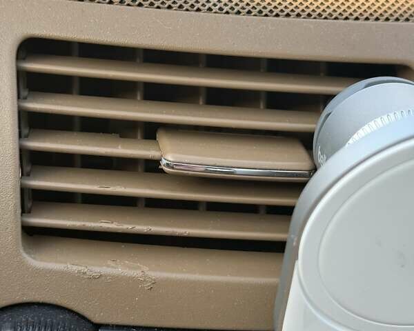 Білий Мерседес Е-Клас, об'ємом двигуна 5.5 л та пробігом 173 тис. км за 15000 $, фото 69 на Automoto.ua