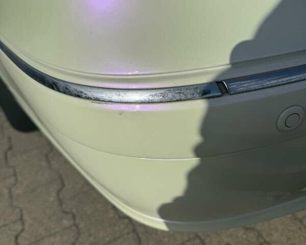 Білий Мерседес Е-Клас, об'ємом двигуна 5.5 л та пробігом 173 тис. км за 15000 $, фото 17 на Automoto.ua