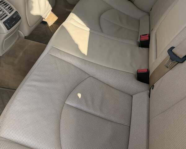 Білий Мерседес Е-Клас, об'ємом двигуна 5.5 л та пробігом 173 тис. км за 15000 $, фото 51 на Automoto.ua