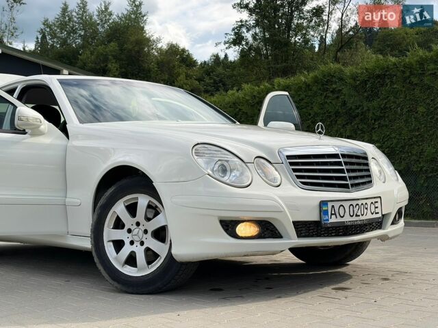Білий Мерседес Е-Клас, об'ємом двигуна 2.15 л та пробігом 453 тис. км за 5700 $, фото 23 на Automoto.ua