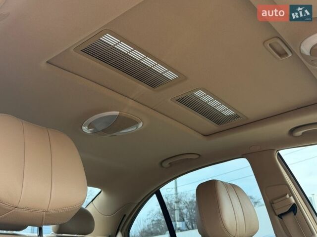 Білий Мерседес Е-Клас, об'ємом двигуна 5.5 л та пробігом 173 тис. км за 14000 $, фото 108 на Automoto.ua