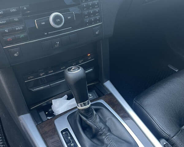 Белый Мерседес Е-Класс, объемом двигателя 2.14 л и пробегом 321 тыс. км за 11300 $, фото 72 на Automoto.ua