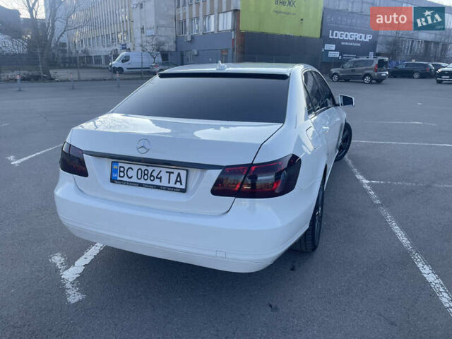 Белый Мерседес Е-Класс, объемом двигателя 2.14 л и пробегом 321 тыс. км за 11300 $, фото 43 на Automoto.ua