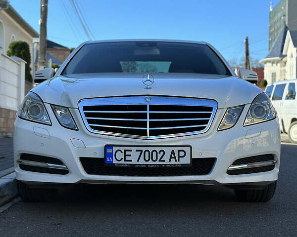 Белый Мерседес Е-Класс, объемом двигателя 1.8 л и пробегом 216 тыс. км за 14700 $, фото 17 на Automoto.ua