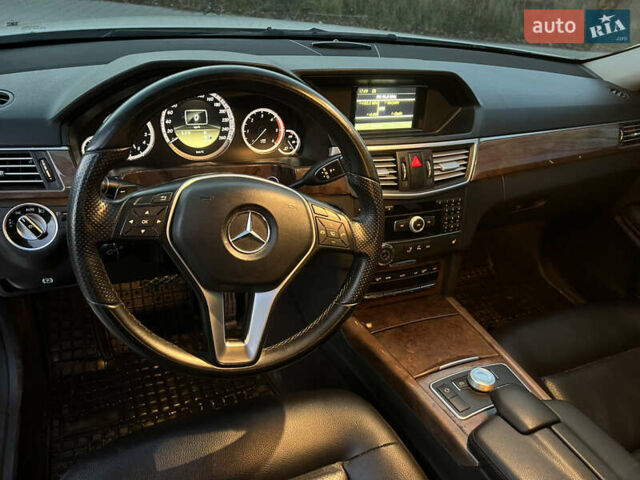 Белый Мерседес Е-Класс, объемом двигателя 2.14 л и пробегом 283 тыс. км за 13900 $, фото 42 на Automoto.ua