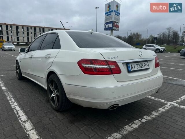 Білий Мерседес Е-Клас, об'ємом двигуна 3 л та пробігом 342 тис. км за 13300 $, фото 3 на Automoto.ua
