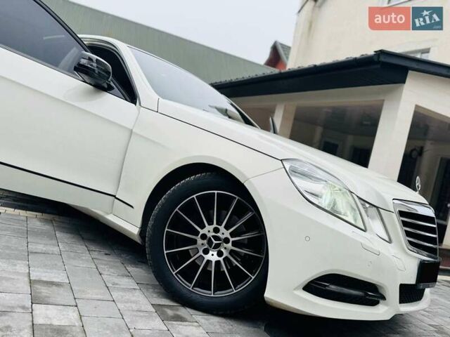 Білий Мерседес Е-Клас, об'ємом двигуна 2.2 л та пробігом 227 тис. км за 12700 $, фото 76 на Automoto.ua