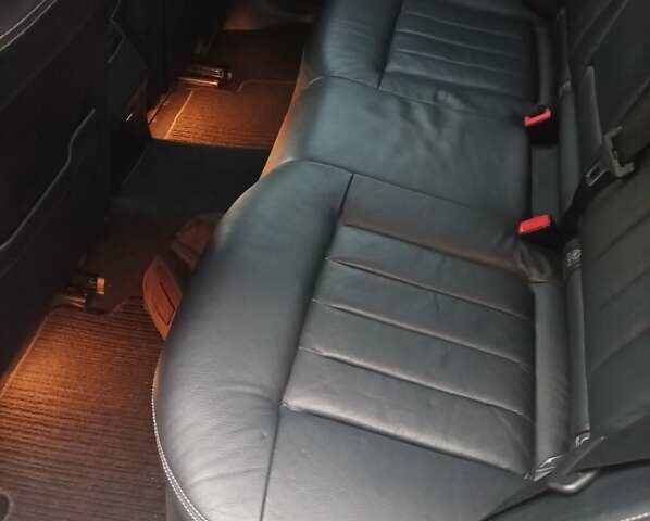 Белый Мерседес Е-Класс, объемом двигателя 2.1 л и пробегом 280 тыс. км за 14500 $, фото 13 на Automoto.ua