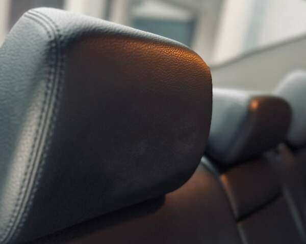 Білий Мерседес Е-Клас, об'ємом двигуна 2.2 л та пробігом 227 тис. км за 12700 $, фото 144 на Automoto.ua