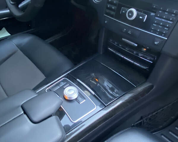 Білий Мерседес Е-Клас, об'ємом двигуна 1.8 л та пробігом 254 тис. км за 13200 $, фото 52 на Automoto.ua