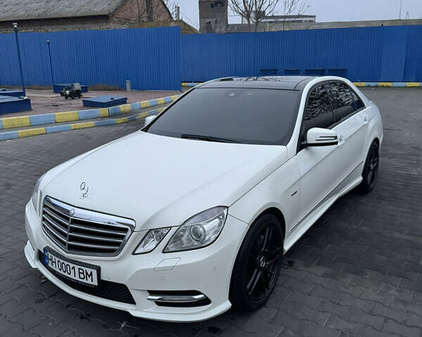 Білий Мерседес Е-Клас, об'ємом двигуна 2.99 л та пробігом 114 тис. км за 19500 $, фото 18 на Automoto.ua