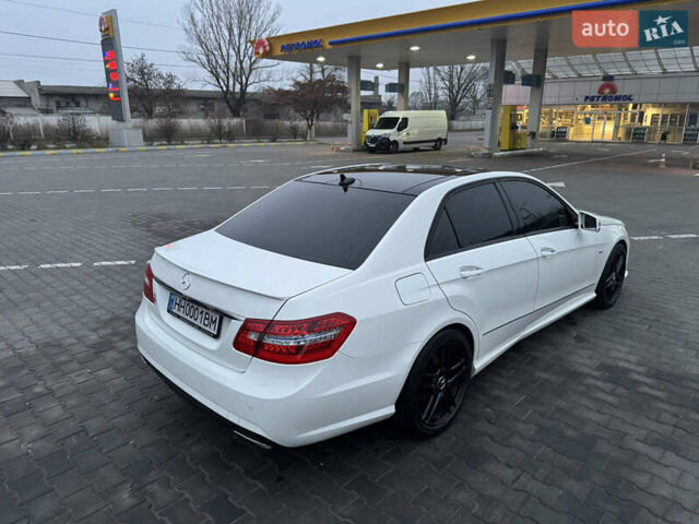 Білий Мерседес Е-Клас, об'ємом двигуна 2.99 л та пробігом 114 тис. км за 19500 $, фото 14 на Automoto.ua