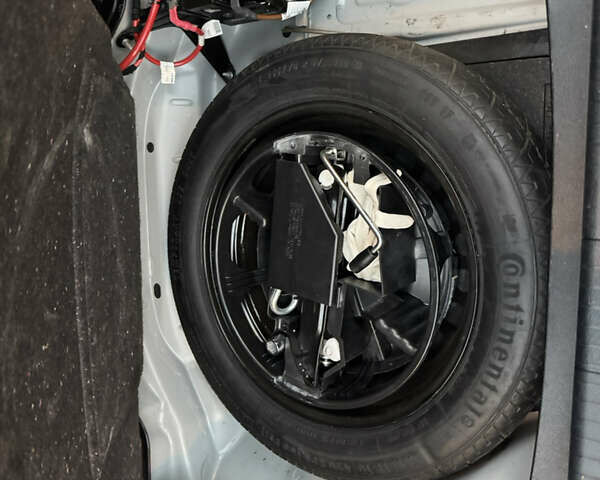 Білий Мерседес Е-Клас, об'ємом двигуна 2.99 л та пробігом 114 тис. км за 19500 $, фото 71 на Automoto.ua