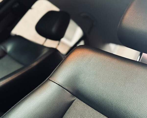 Білий Мерседес Е-Клас, об'ємом двигуна 2.2 л та пробігом 227 тис. км за 12700 $, фото 42 на Automoto.ua