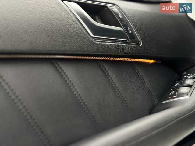 Белый Мерседес Е-Класс, объемом двигателя 2.2 л и пробегом 365 тыс. км за 14900 $, фото 37 на Automoto.ua