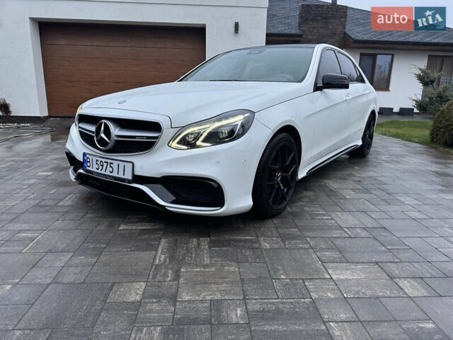 Білий Мерседес Е-Клас, об'ємом двигуна 2.14 л та пробігом 178 тис. км за 16700 $, фото 3 на Automoto.ua