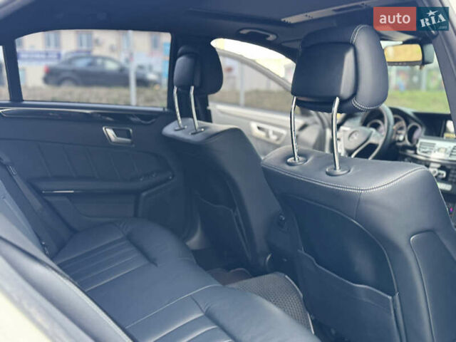 Білий Мерседес Е-Клас, об'ємом двигуна 2.2 л та пробігом 175 тис. км за 18700 $, фото 28 на Automoto.ua