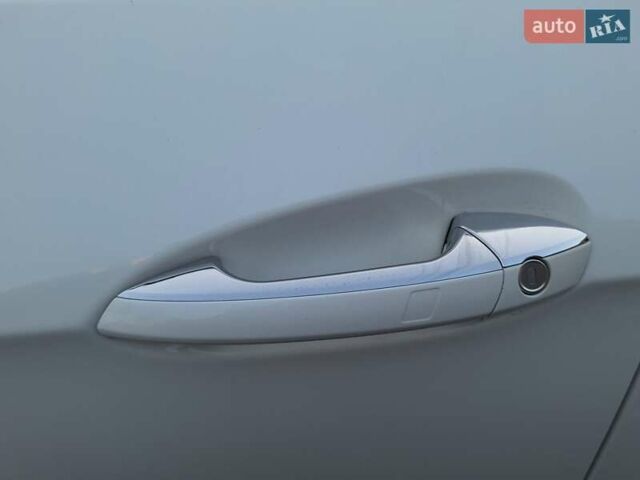 Білий Мерседес Е-Клас, об'ємом двигуна 2.2 л та пробігом 261 тис. км за 16500 $, фото 34 на Automoto.ua