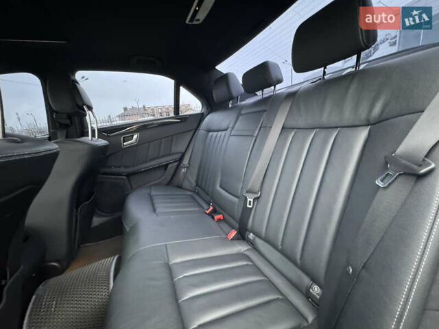 Білий Мерседес Е-Клас, об'ємом двигуна 2.2 л та пробігом 175 тис. км за 18700 $, фото 27 на Automoto.ua