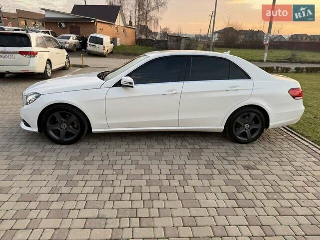 Белый Мерседес Е-Класс, объемом двигателя 2.14 л и пробегом 248 тыс. км за 14900 $, фото 5 на Automoto.ua