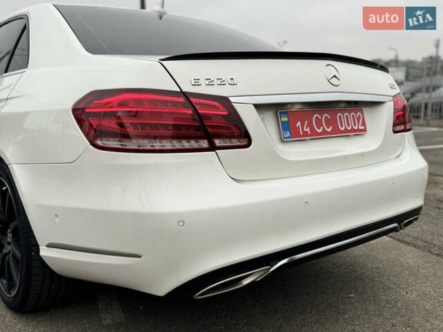 Білий Мерседес Е-Клас, об'ємом двигуна 2.2 л та пробігом 175 тис. км за 18700 $, фото 8 на Automoto.ua