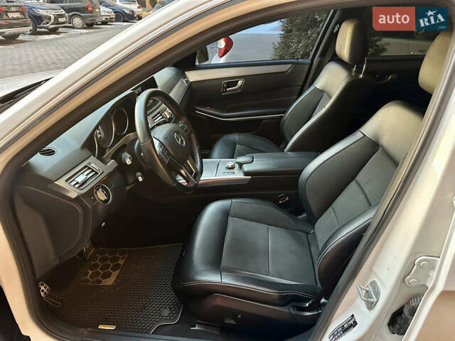 Белый Мерседес Е-Класс, объемом двигателя 2.14 л и пробегом 250 тыс. км за 15500 $, фото 40 на Automoto.ua