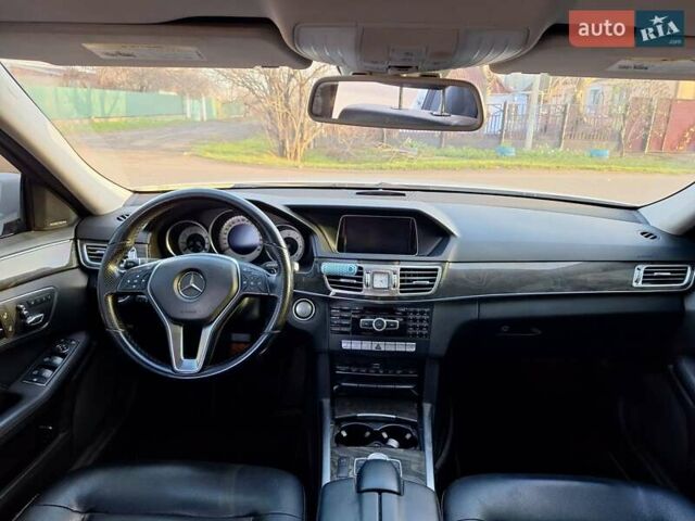 Білий Мерседес Е-Клас, об'ємом двигуна 2.2 л та пробігом 261 тис. км за 16500 $, фото 12 на Automoto.ua