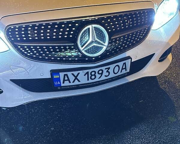 Білий Мерседес Е-Клас, об'ємом двигуна 1.99 л та пробігом 195 тис. км за 18800 $, фото 19 на Automoto.ua