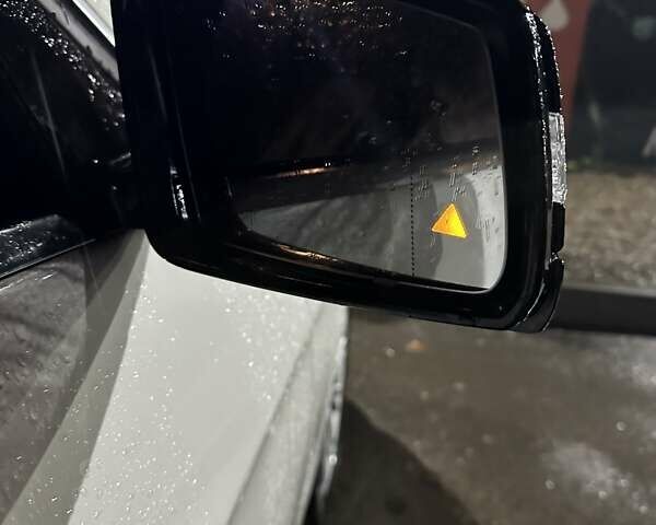 Білий Мерседес Е-Клас, об'ємом двигуна 1.99 л та пробігом 195 тис. км за 18800 $, фото 23 на Automoto.ua