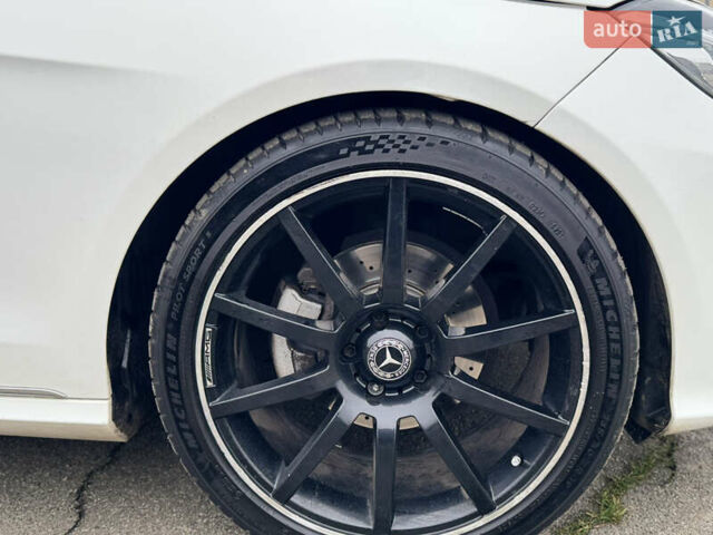 Білий Мерседес Е-Клас, об'ємом двигуна 2.2 л та пробігом 175 тис. км за 18700 $, фото 19 на Automoto.ua