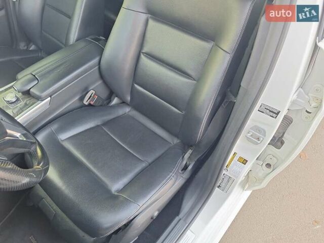 Білий Мерседес Е-Клас, об'ємом двигуна 2.2 л та пробігом 261 тис. км за 16500 $, фото 20 на Automoto.ua