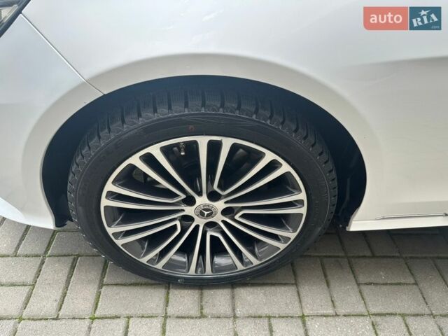 Білий Мерседес Е-Клас, об'ємом двигуна 2.2 л та пробігом 265 тис. км за 19900 $, фото 40 на Automoto.ua