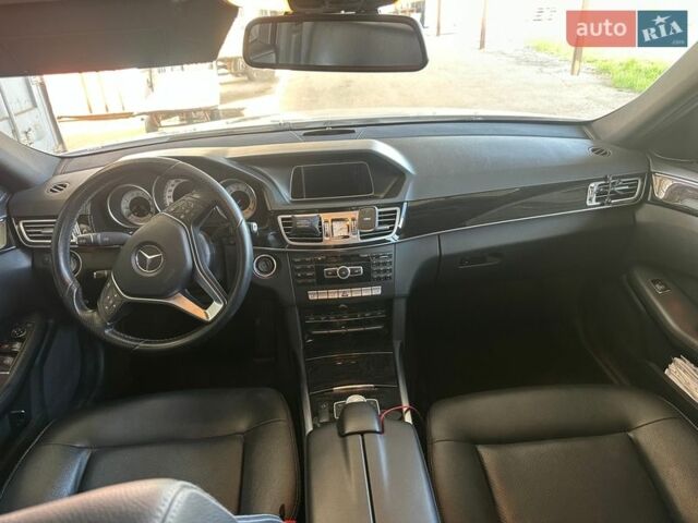 Белый Мерседес Е-Класс, объемом двигателя 1.99 л и пробегом 122 тыс. км за 17300 $, фото 22 на Automoto.ua