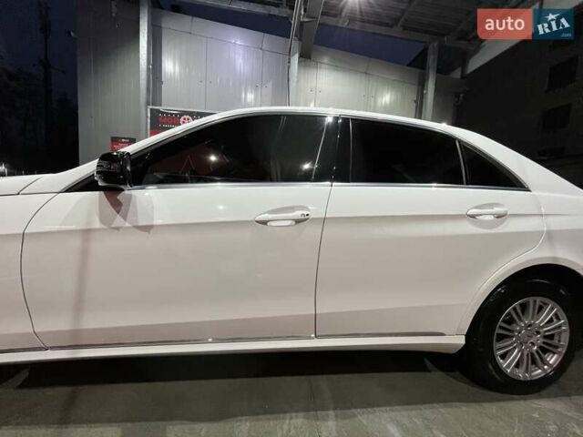 Білий Мерседес Е-Клас, об'ємом двигуна 1.99 л та пробігом 195 тис. км за 18800 $, фото 3 на Automoto.ua