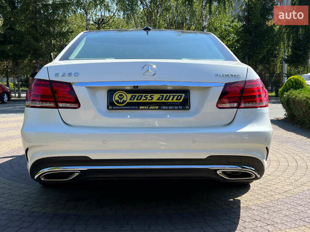 Белый Мерседес Е-Класс, объемом двигателя 2.14 л и пробегом 170 тыс. км за 19999 $, фото 5 на Automoto.ua