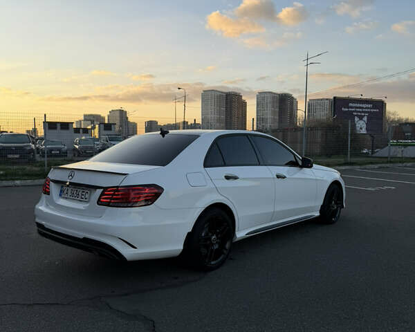 Белый Мерседес Е-Класс, объемом двигателя 3.5 л и пробегом 135 тыс. км за 23300 $, фото 8 на Automoto.ua