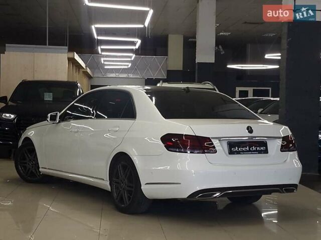 Мерседес Е-Класс 2014 в Николаеве на Automoto.ua Белый Мерседес Е-Класс, объемом двигателя 2.14 л и пробегом 461 тыс. км за 16469 $, фото 7 на Automoto.ua