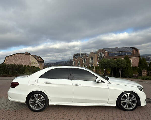 Белый Мерседес Е-Класс, объемом двигателя 3.5 л и пробегом 175 тыс. км за 19999 $, фото 4 на Automoto.ua