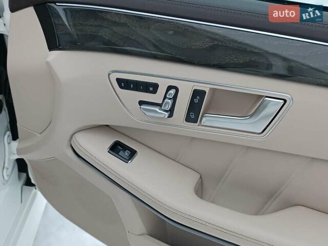 Білий Мерседес Е-Клас, об'ємом двигуна 2.1 л та пробігом 170 тис. км за 19150 $, фото 50 на Automoto.ua