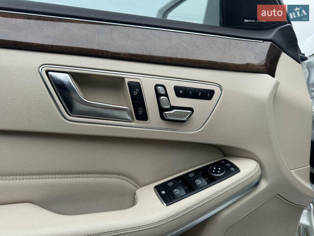 Белый Мерседес Е-Класс, объемом двигателя 3.5 л и пробегом 151 тыс. км за 15999 $, фото 55 на Automoto.ua