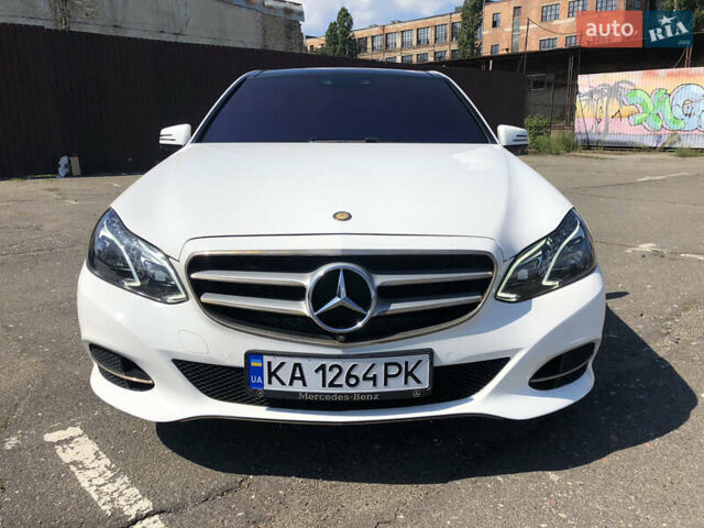 Белый Мерседес Е-Класс, объемом двигателя 2.1 л и пробегом 128 тыс. км за 18450 $, фото 1 на Automoto.ua