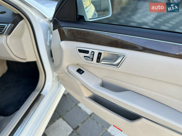 Білий Мерседес Е-Клас, об'ємом двигуна 3.5 л та пробігом 151 тис. км за 14999 $, фото 32 на Automoto.ua