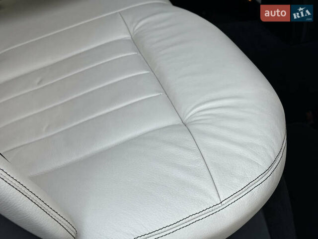 Белый Мерседес Е-Класс, объемом двигателя 2.14 л и пробегом 65 тыс. км за 26300 $, фото 46 на Automoto.ua