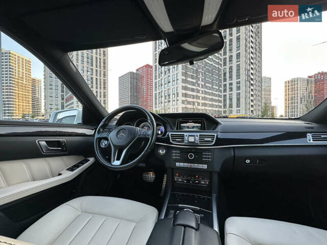 Белый Мерседес Е-Класс, объемом двигателя 2.14 л и пробегом 65 тыс. км за 26300 $, фото 27 на Automoto.ua