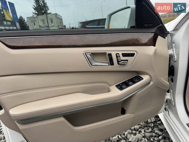 Белый Мерседес Е-Класс, объемом двигателя 3.5 л и пробегом 151 тыс. км за 15999 $, фото 54 на Automoto.ua