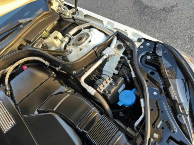 Белый Мерседес Е-Класс, объемом двигателя 3 л и пробегом 74 тыс. км за 17500 $, фото 17 на Automoto.ua