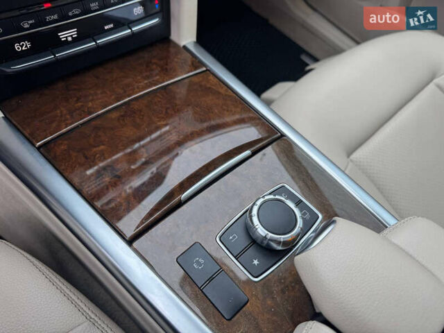 Білий Мерседес Е-Клас, об'ємом двигуна 3.5 л та пробігом 151 тис. км за 15500 $, фото 62 на Automoto.ua