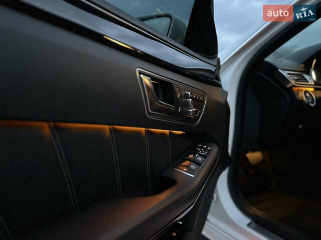 Білий Мерседес Е-Клас, об'ємом двигуна 2.2 л та пробігом 157 тис. км за 17999 $, фото 12 на Automoto.ua