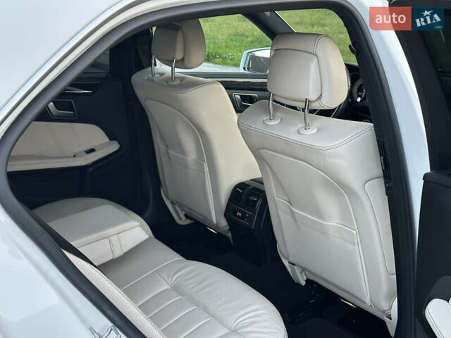 Белый Мерседес Е-Класс, объемом двигателя 2.14 л и пробегом 65 тыс. км за 26300 $, фото 47 на Automoto.ua